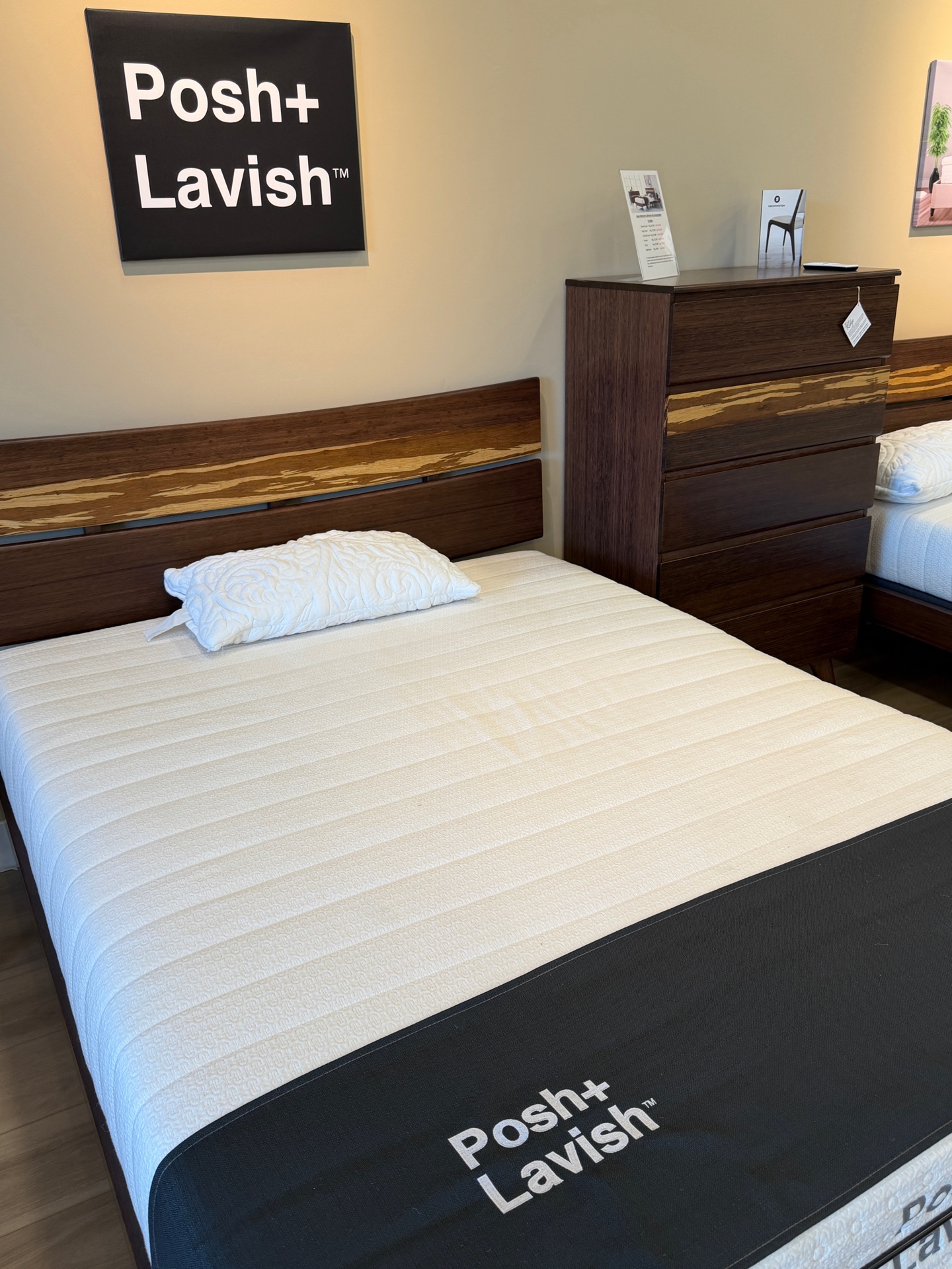 Posh & Lavish AuNaturale Collection